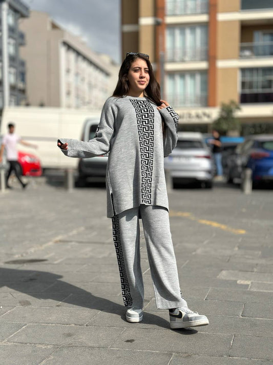 Grey Puzzle Printed 2 Pcs Winter Outfit