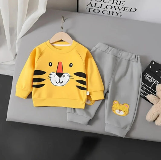 YELLOW TIGER PRINTED WINTER KIDS SWEAT SUIT